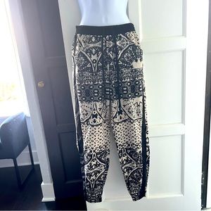 Topshop Women’s Joggers Size 6